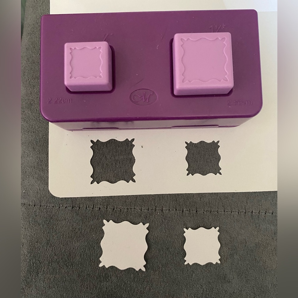 Vintage Creative Memories Puncher